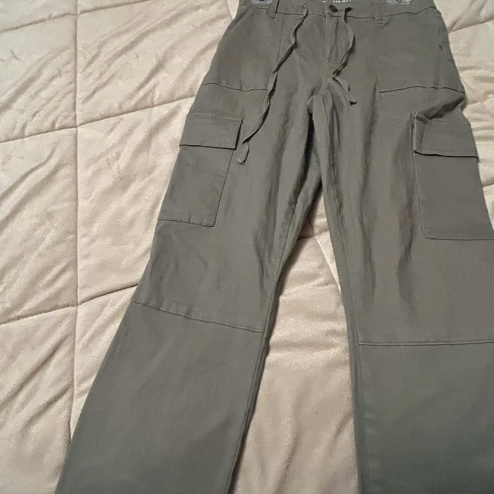 Rehash Tight Cargo Pants - Picture 4 of 11